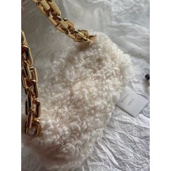 Bottega Veneta The Chain Pouch In White Shearling 226