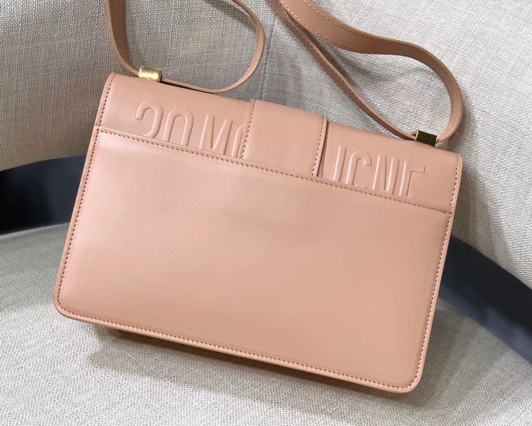 Dior 30 Montaigne Shoulder Bag In Pale Pink Calfskin  883