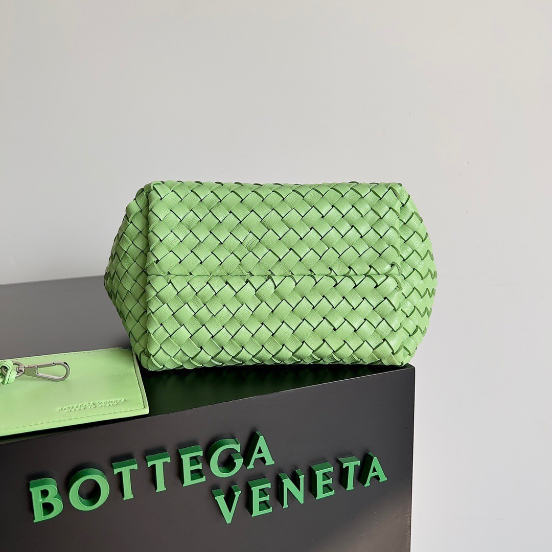 Bottega Veneta Mini Cabat Bag In Pistachio Intrecciato Lambskin 345