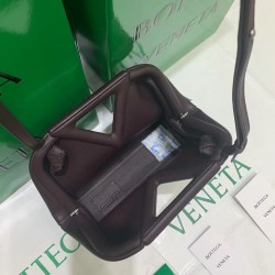Bottega Veneta Small Point Top Handle Bag In Grape Leather 892