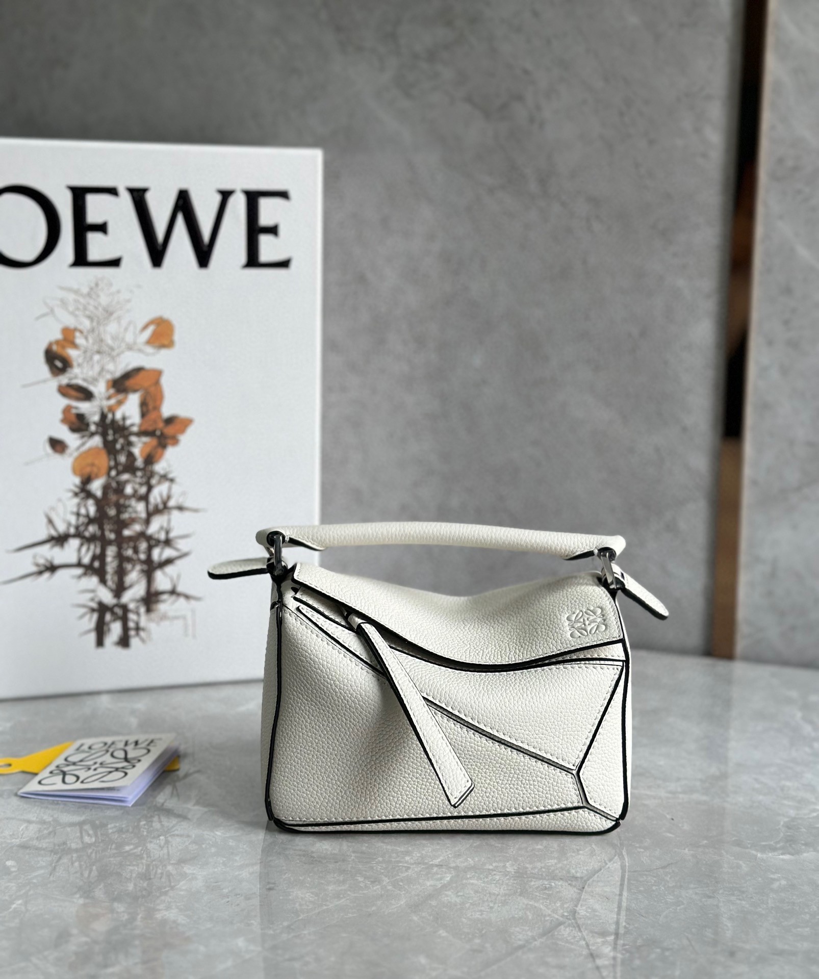 Loewe Puzzle Mini Bag In White Grained Calfskin  384
