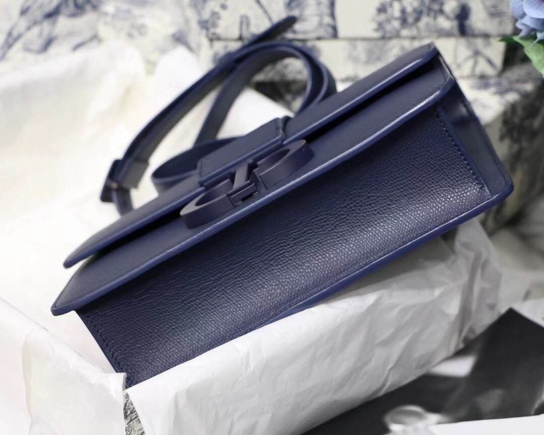 Dior 30 Montaigne Bag In Indigo Blue Matte Grained Calfskin 948