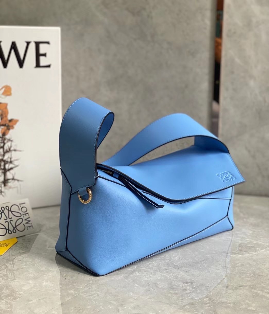 Loewe Puzzle Hobo Bag In Blue Nappa Calfskin 742