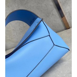 Loewe Puzzle Hobo Bag In Blue Nappa Calfskin 742