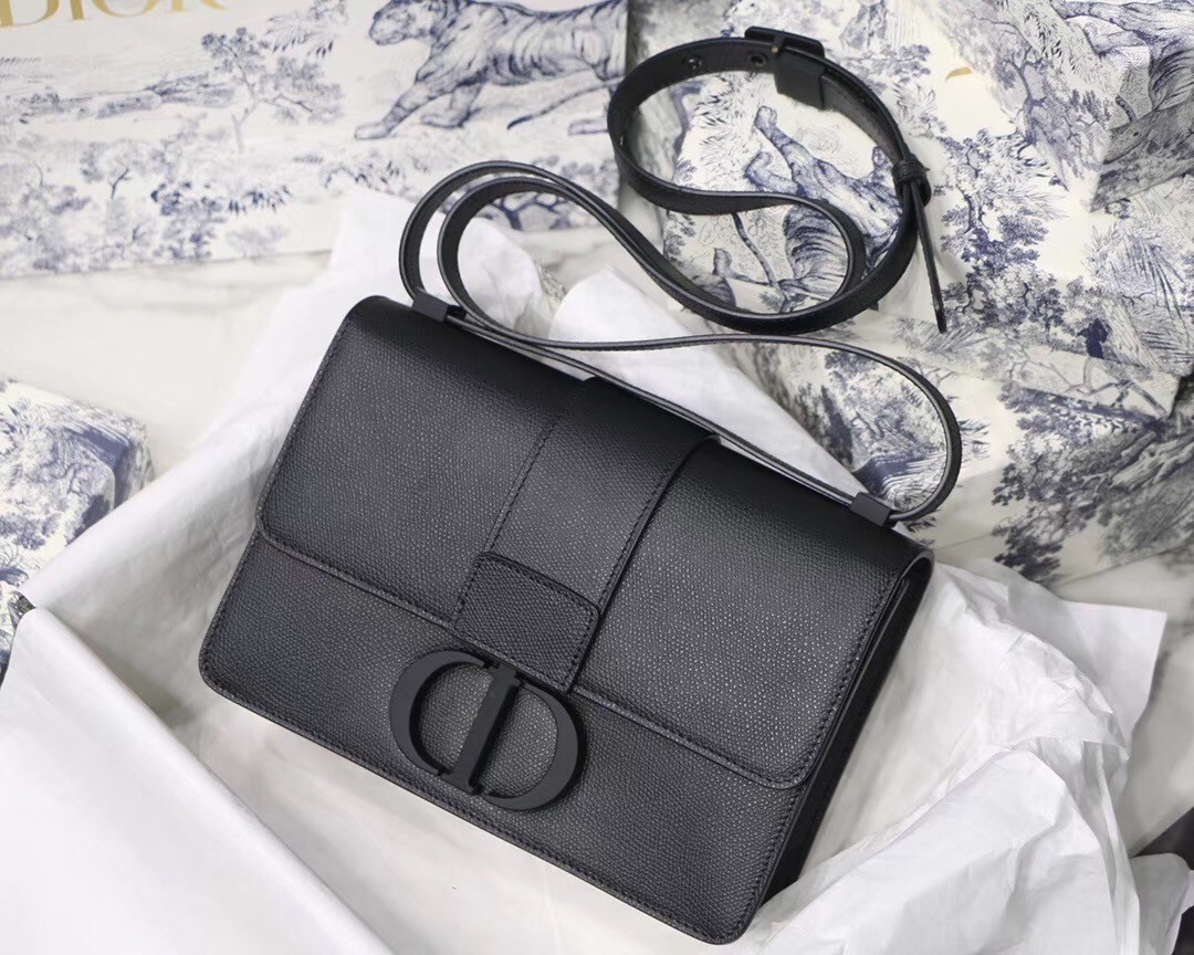 Dior 30 Montaigne Bag In Black Ultra Matte Grained Calfskin 723