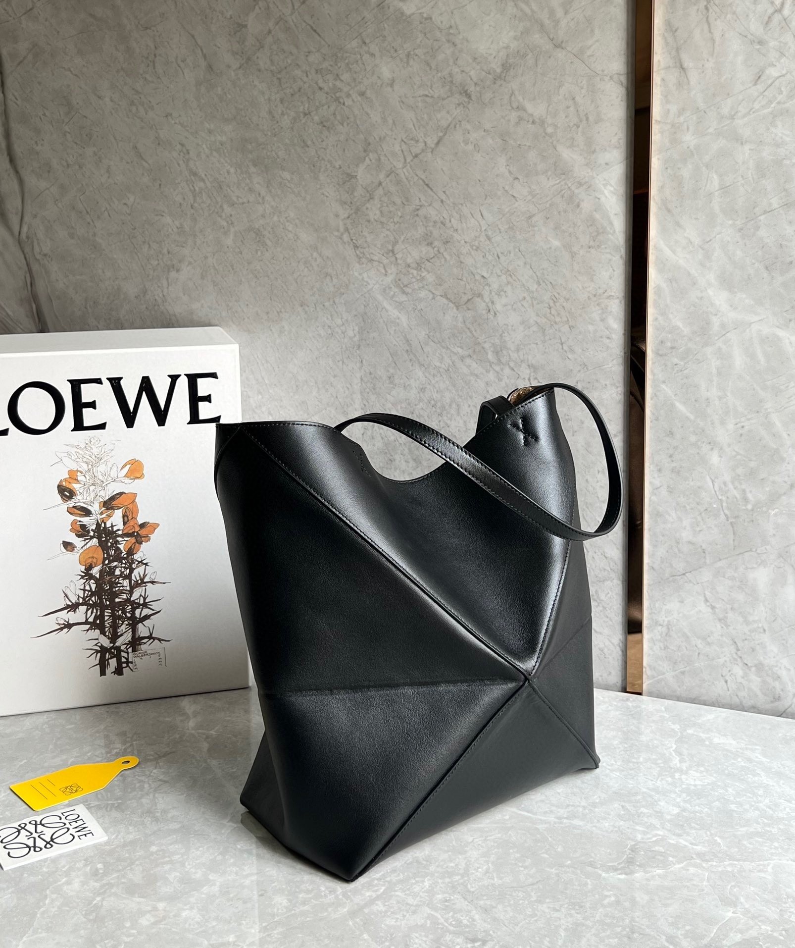 Loewe Medium Puzzle Fold Tote Bag in Black Calfskin 845