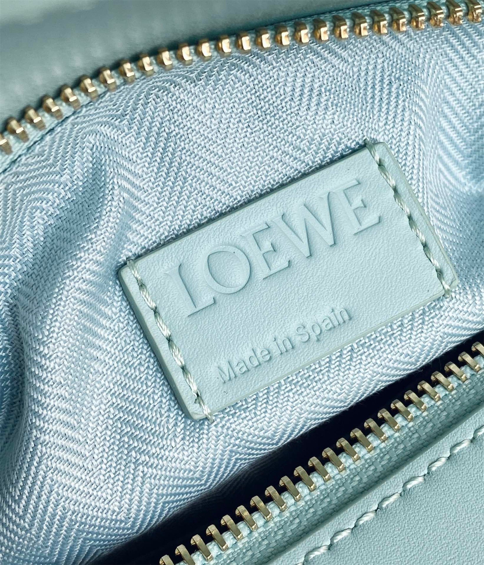 Loewe Puzzle Small Bag In Aquamarine Satin Calfskin 872