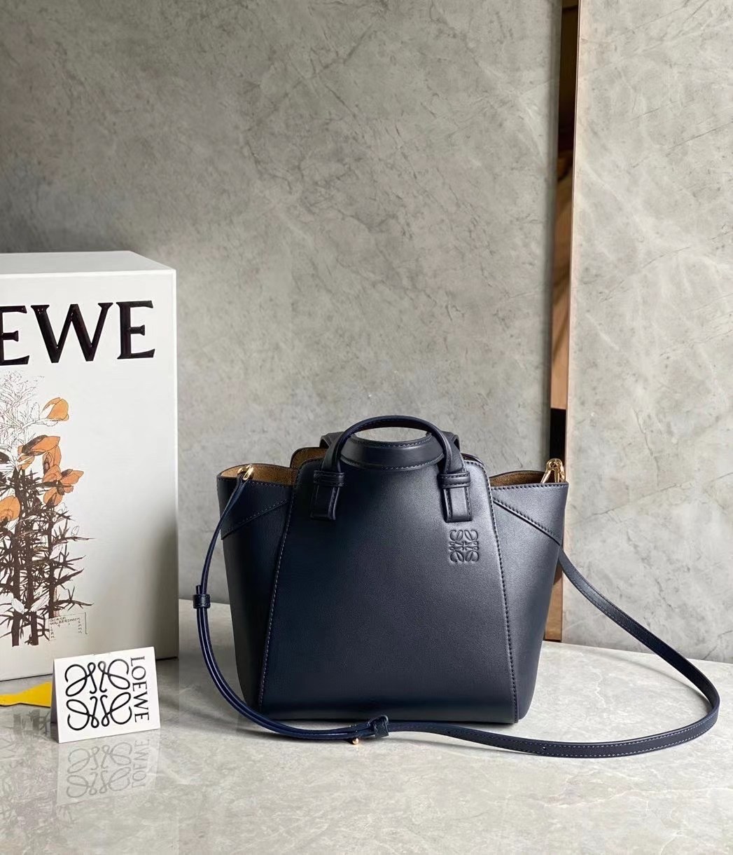 Loewe Hammock Nugget Bag In Navy Blue Calfskin 421