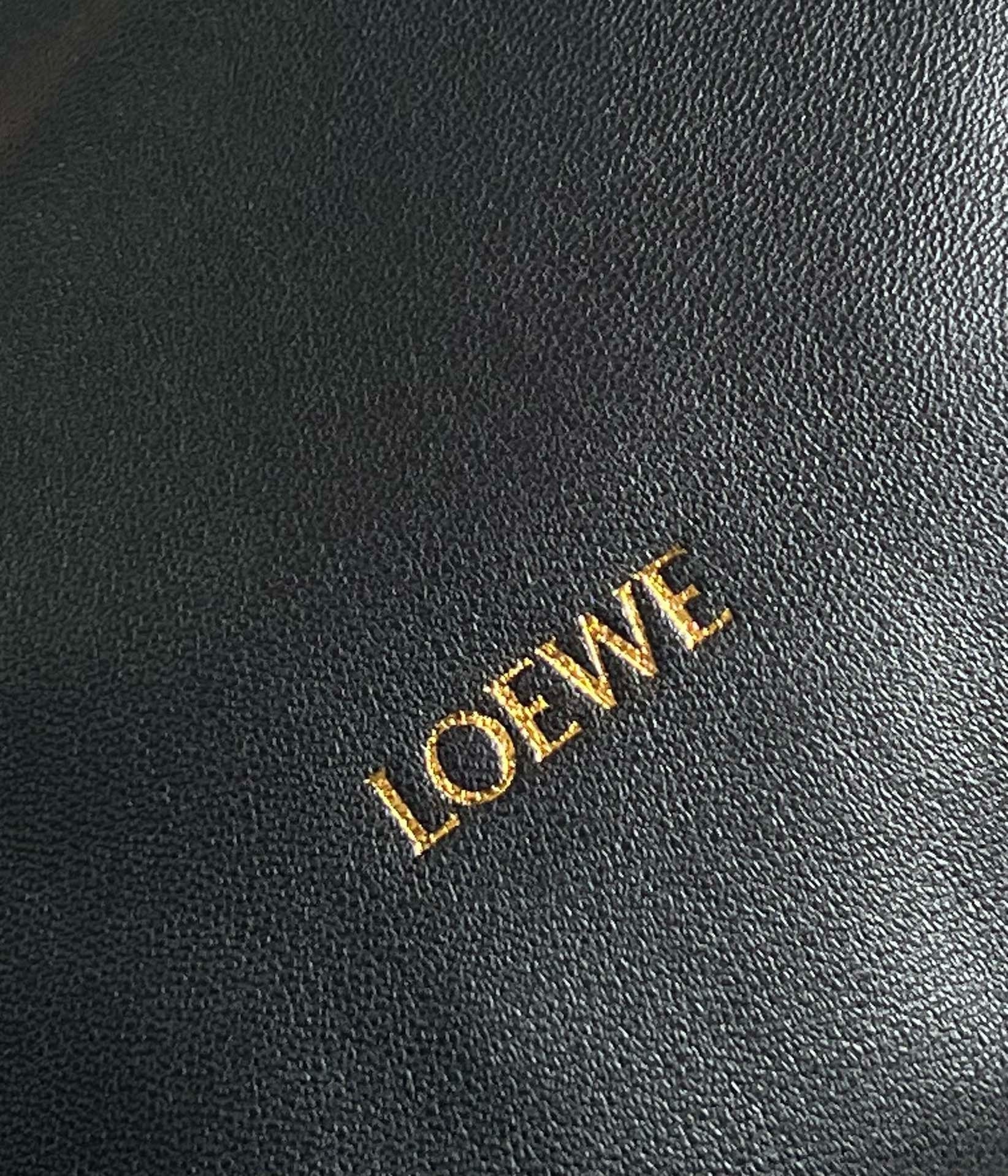 Loewe Small Squeeze Bag in Black Nappa Lambskin 667