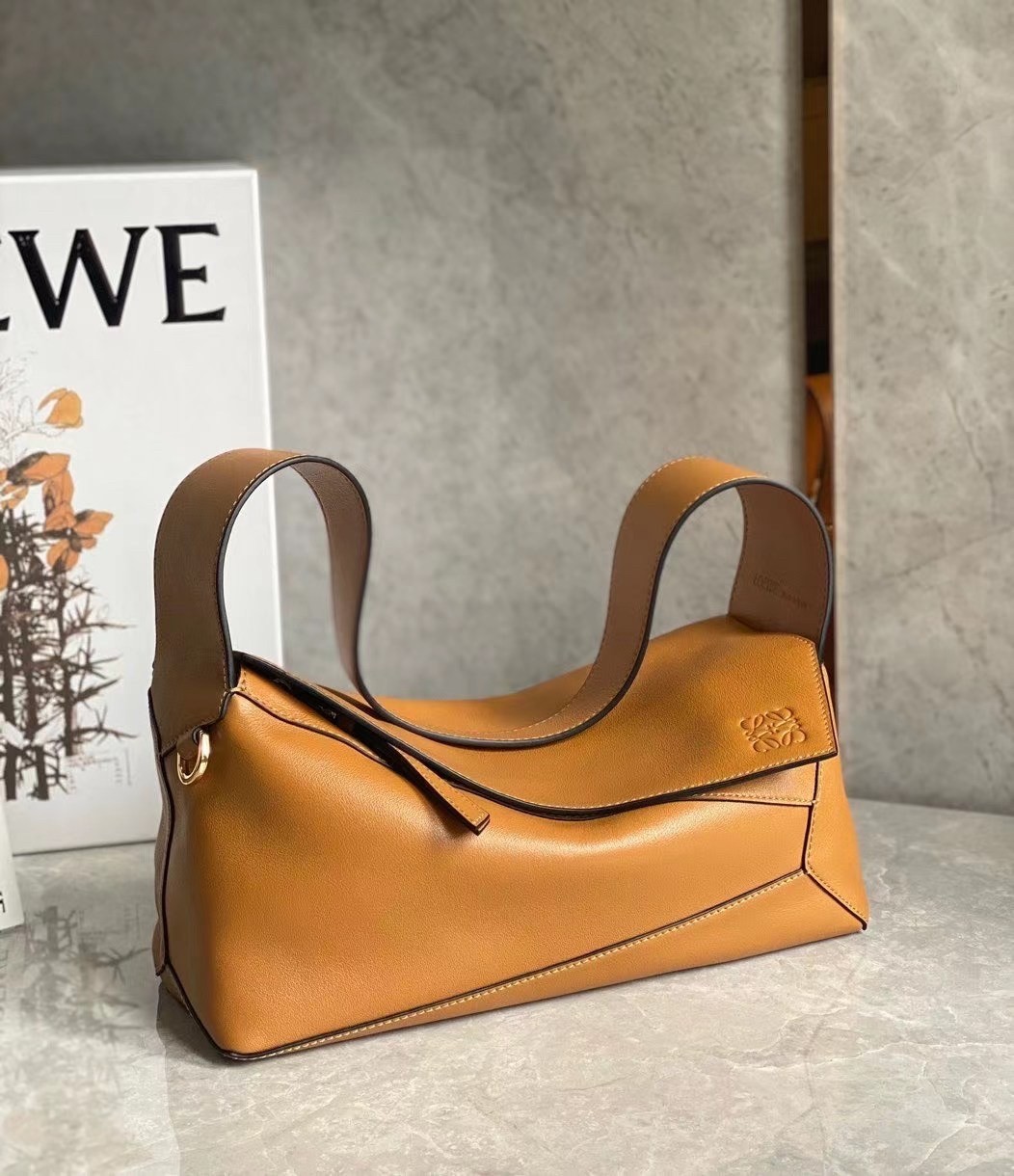 Loewe Puzzle Hobo Bag In Brown Nappa Calfskin  598