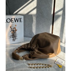 Loewe Medium Squeeze Bag in Brown Nappa Lambskin 532