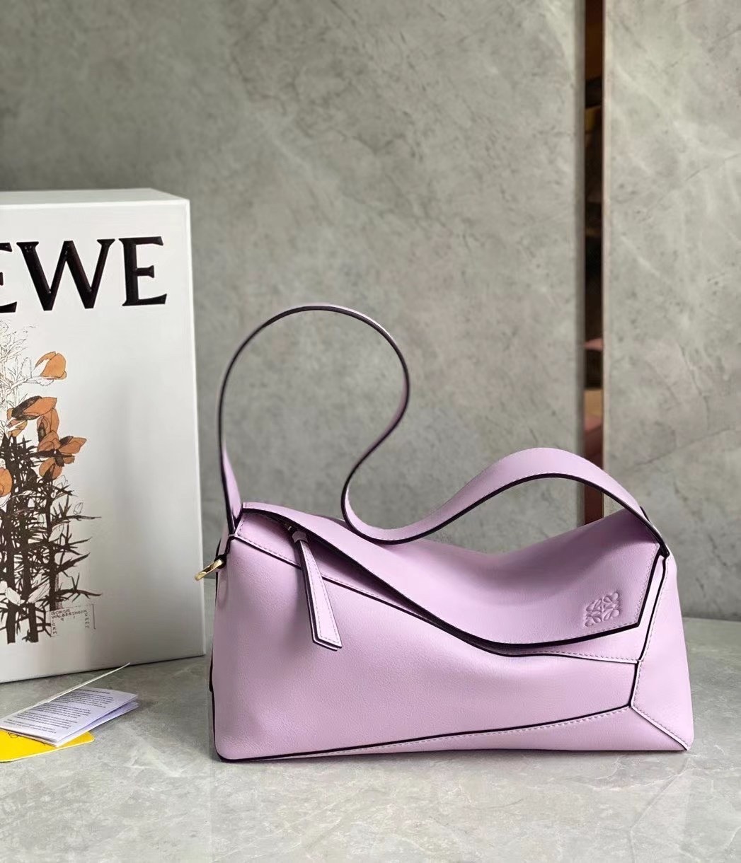 Loewe Puzzle Hobo Bag In Pink Nappa Calfskin 581