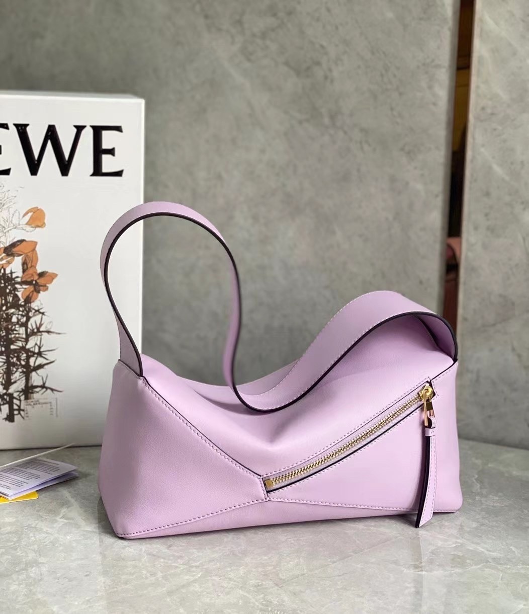 Loewe Puzzle Hobo Bag In Pink Nappa Calfskin 581