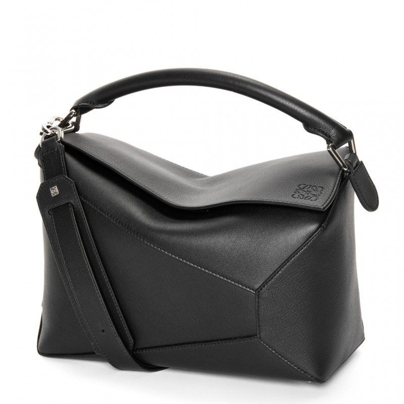 Loewe Puzzle Medium Bag In Black Classic Calfskin 702