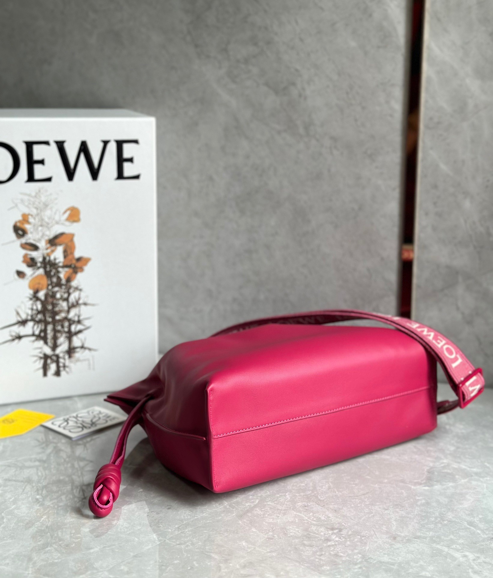 Loewe Flamenco Clutch Bag In Ruby Red Leather 795