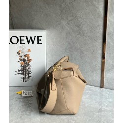 Loewe Puzzle Medium Bag In Sand Grained Calfskin  726