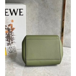 Loewe Hammock Nugget Bag In Avocado Green Calfskin 152