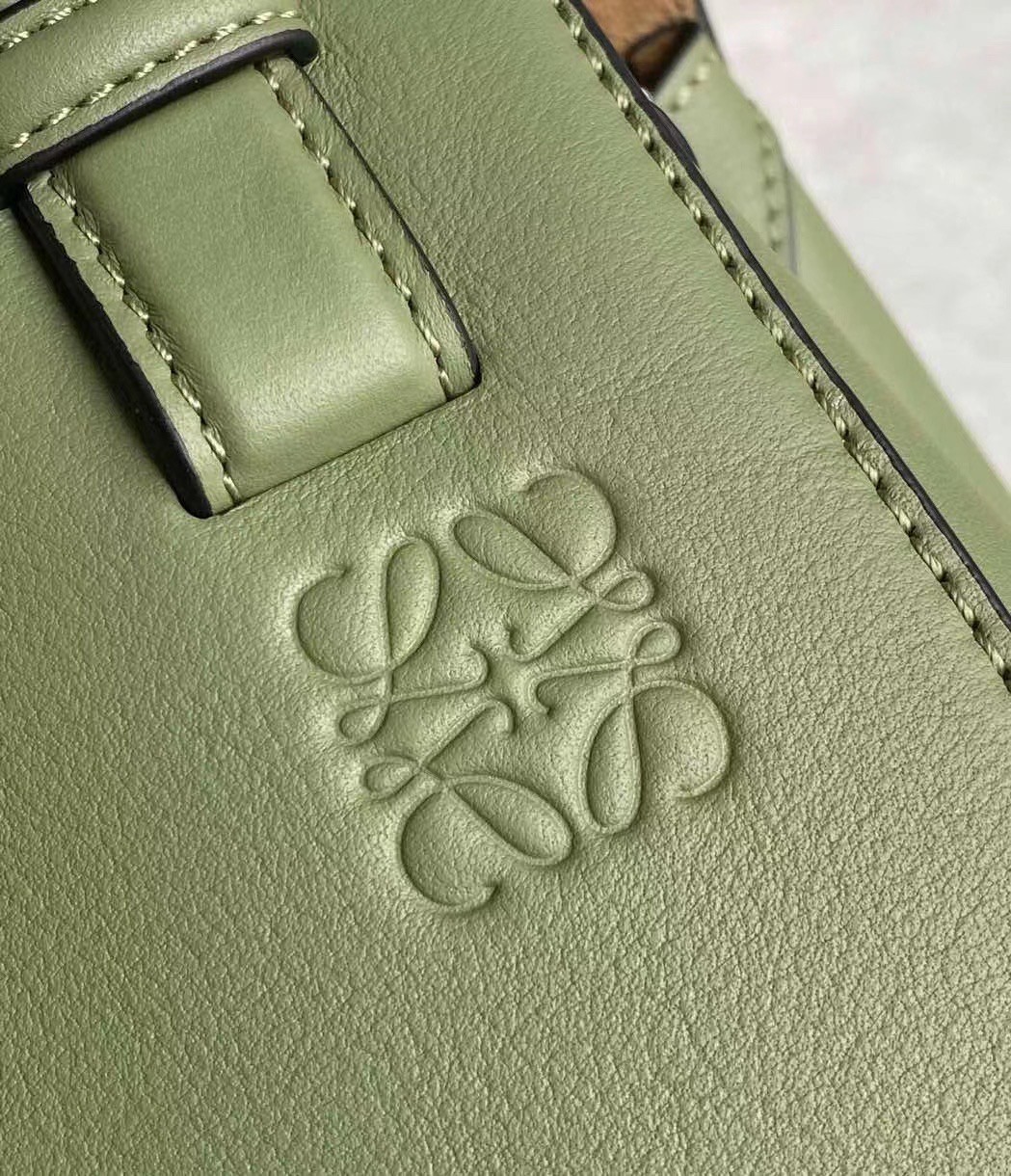 Loewe Hammock Nugget Bag In Avocado Green Calfskin 152