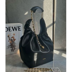 Loewe Medium Squeeze Bag in Black Nappa Lambskin 343