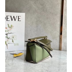 Loewe Puzzle Mini Bag In Green/Oat Calfskin 374