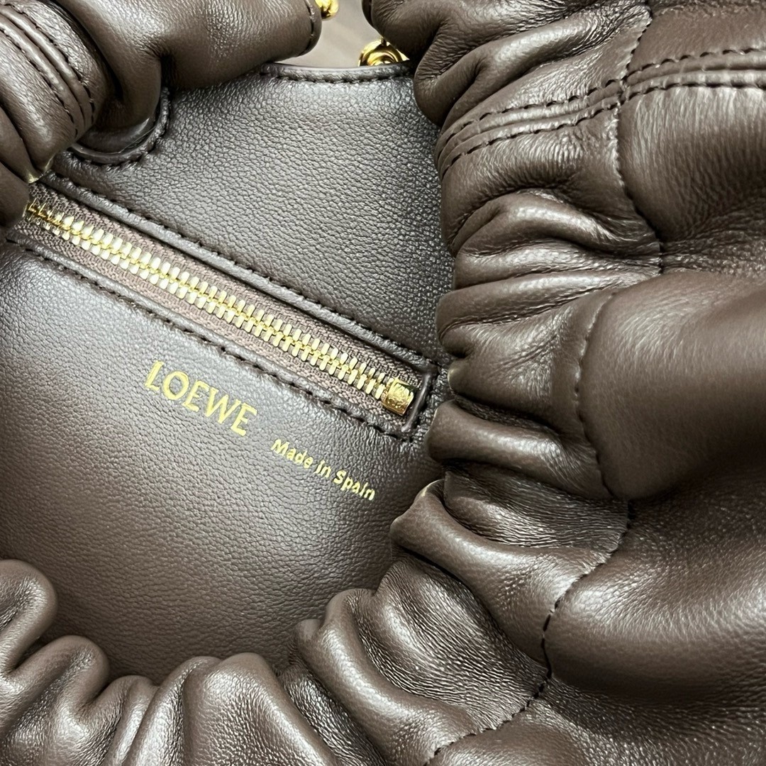 Loewe Small Squeeze Bag in Chocolate Nappa Lambskin  959