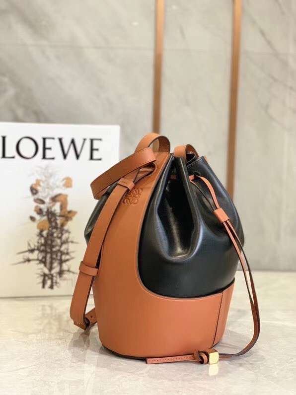 Loewe Medium Balloon Bucket Bag In Black/Tan Calfskin 847