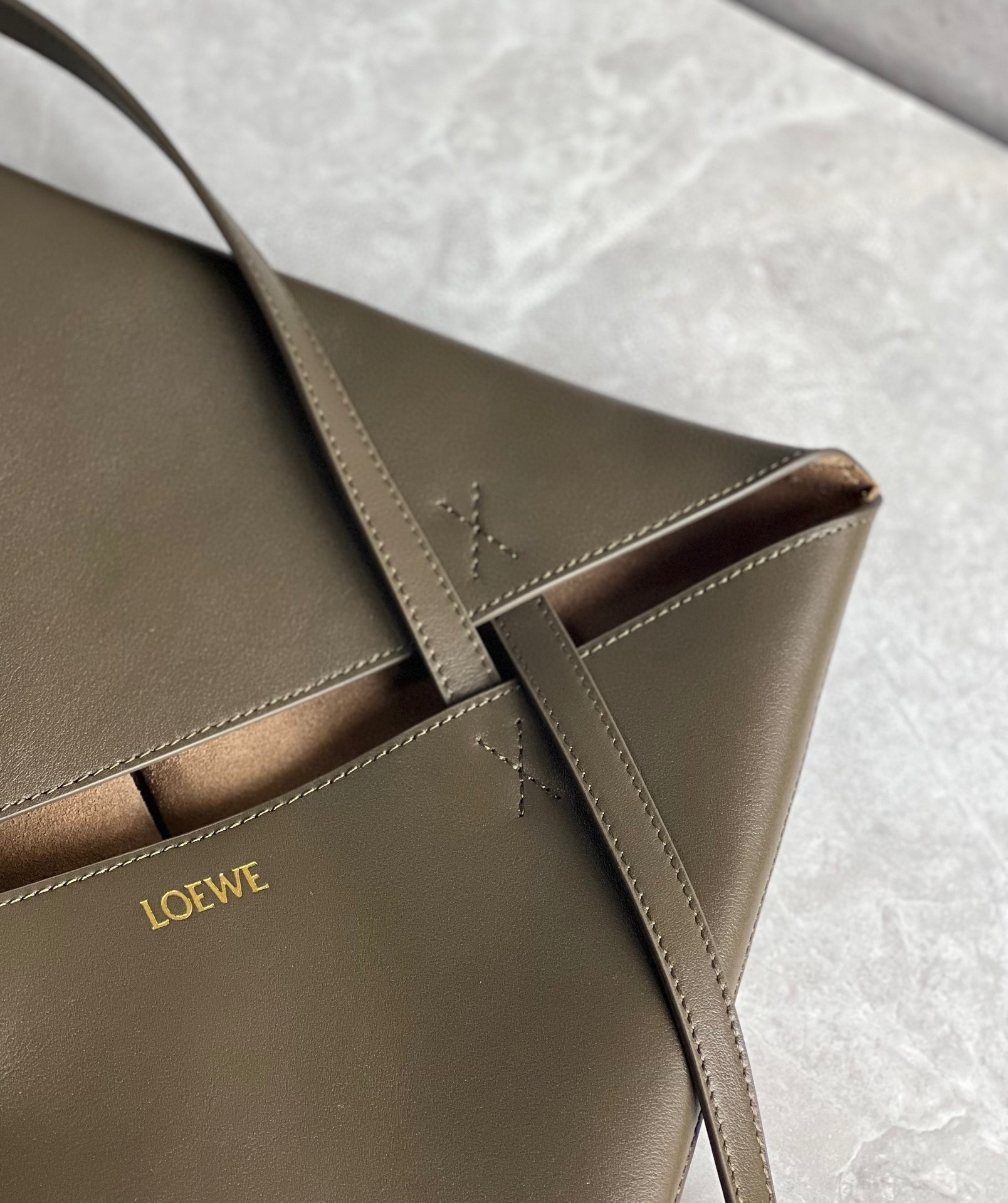 Loewe Medium Puzzle Fold Tote Bag in Dark Green Calfskin 435