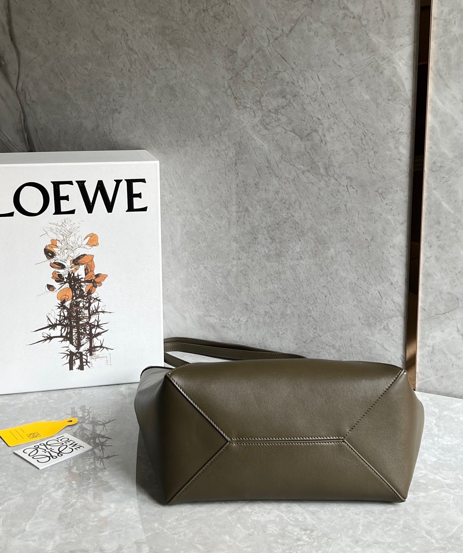 Loewe Medium Puzzle Fold Tote Bag in Dark Green Calfskin 435