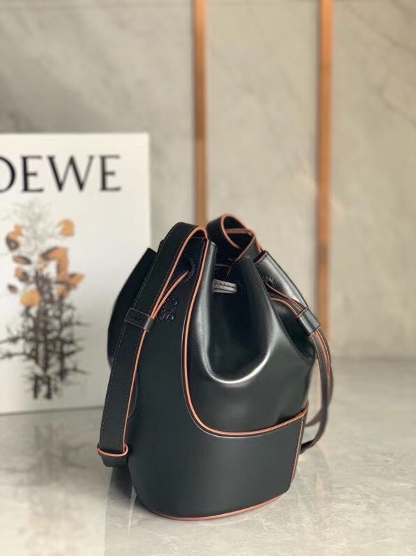 Loewe Small Balloon Bucket Bag In Black Calfskin 828