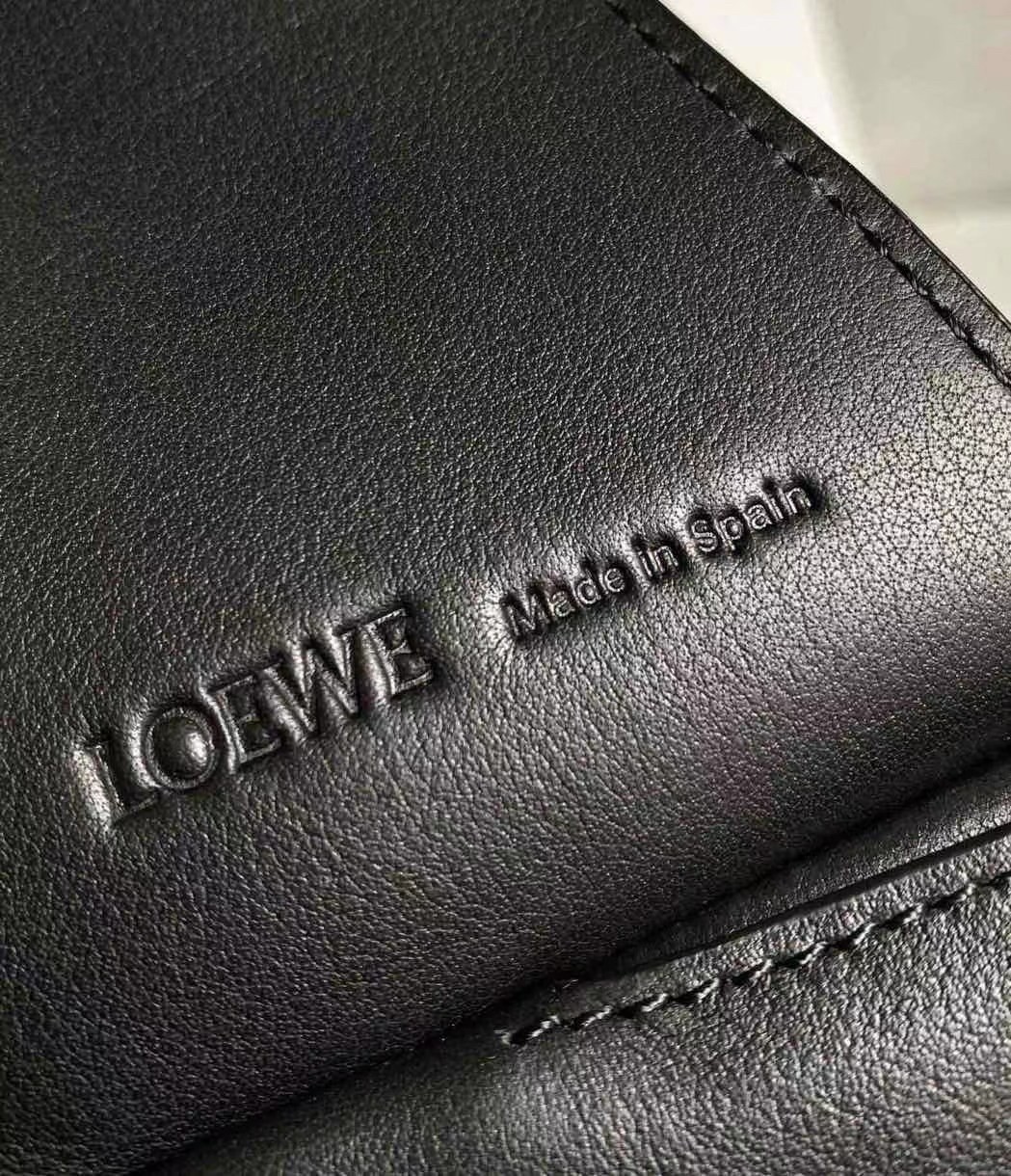 Loewe Puzzle Hobo Bag In Black Nappa Calfskin 398