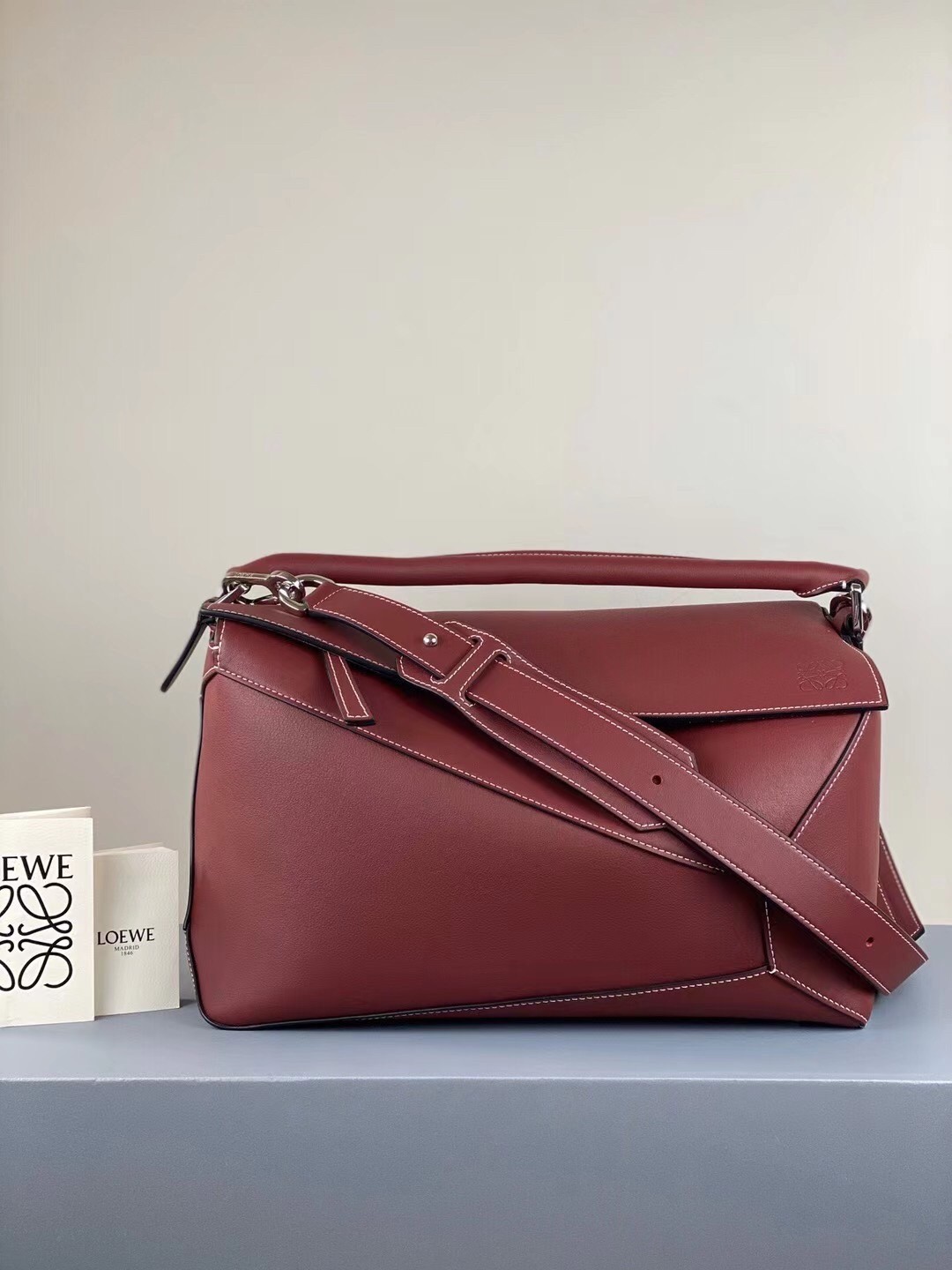 Loewe Large Puzzle Bag In Bordeaux Calfskin 324