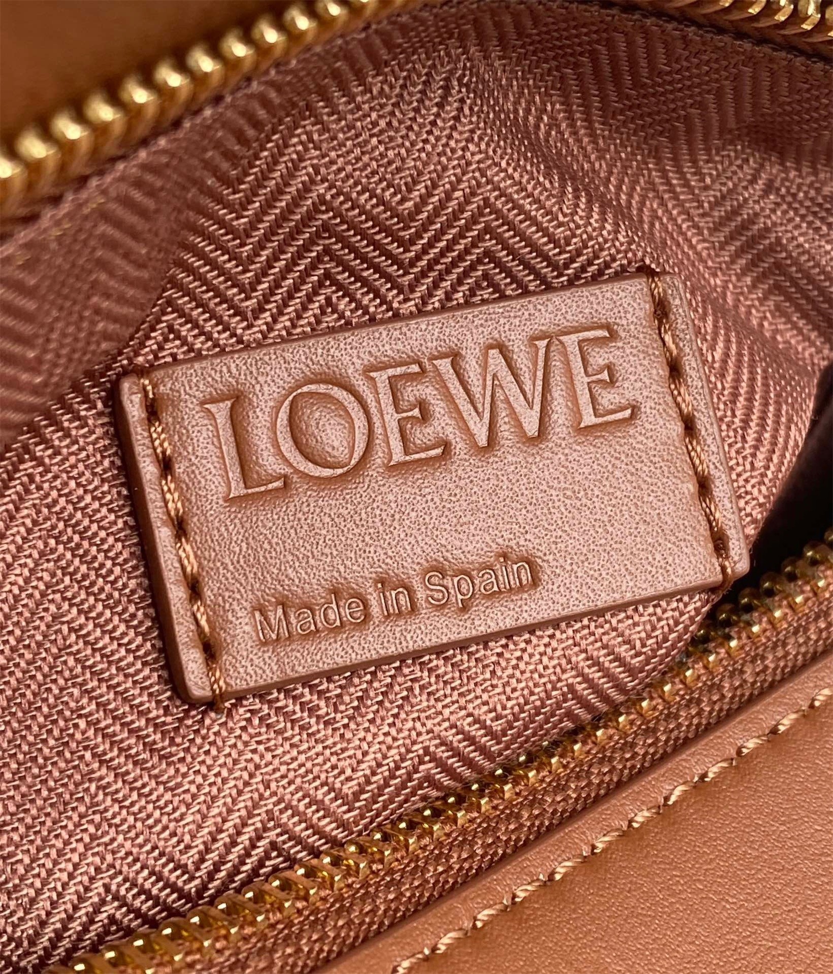 Loewe Puzzle Small Bag In Brown Satin Calfskin 414