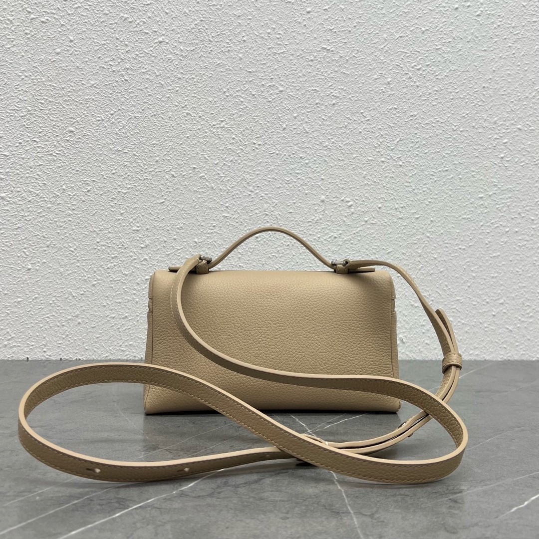 Loro Piana Extra Pocket Pouch L19 in Beige Grained Leather 795