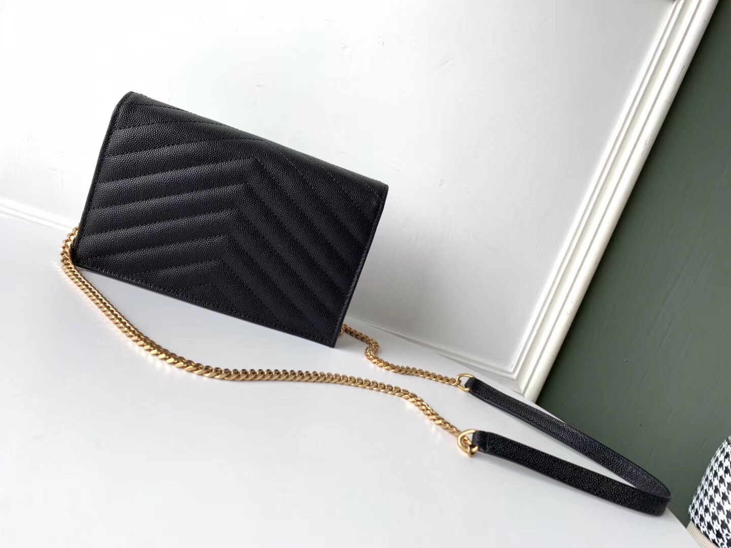 Saint Laurent WOC Envelope Chain Wallet In Black Leather 461