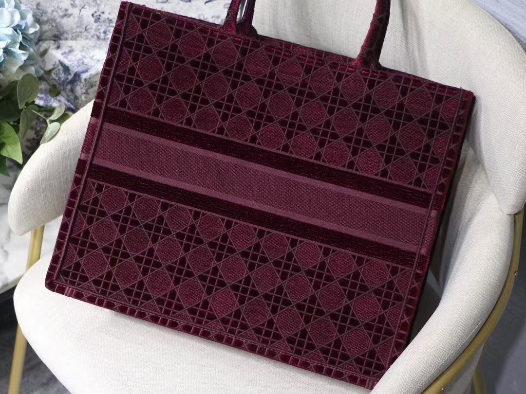 Dior Book Tote Bag In Bordeaux Cannage Embroidered Velvet 067