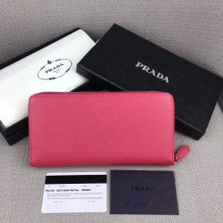 Prada Zipped Wallet In Pink Saffiano Leather 560