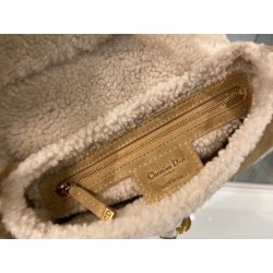 Dior Saddle Bag In Camel Shearling 660