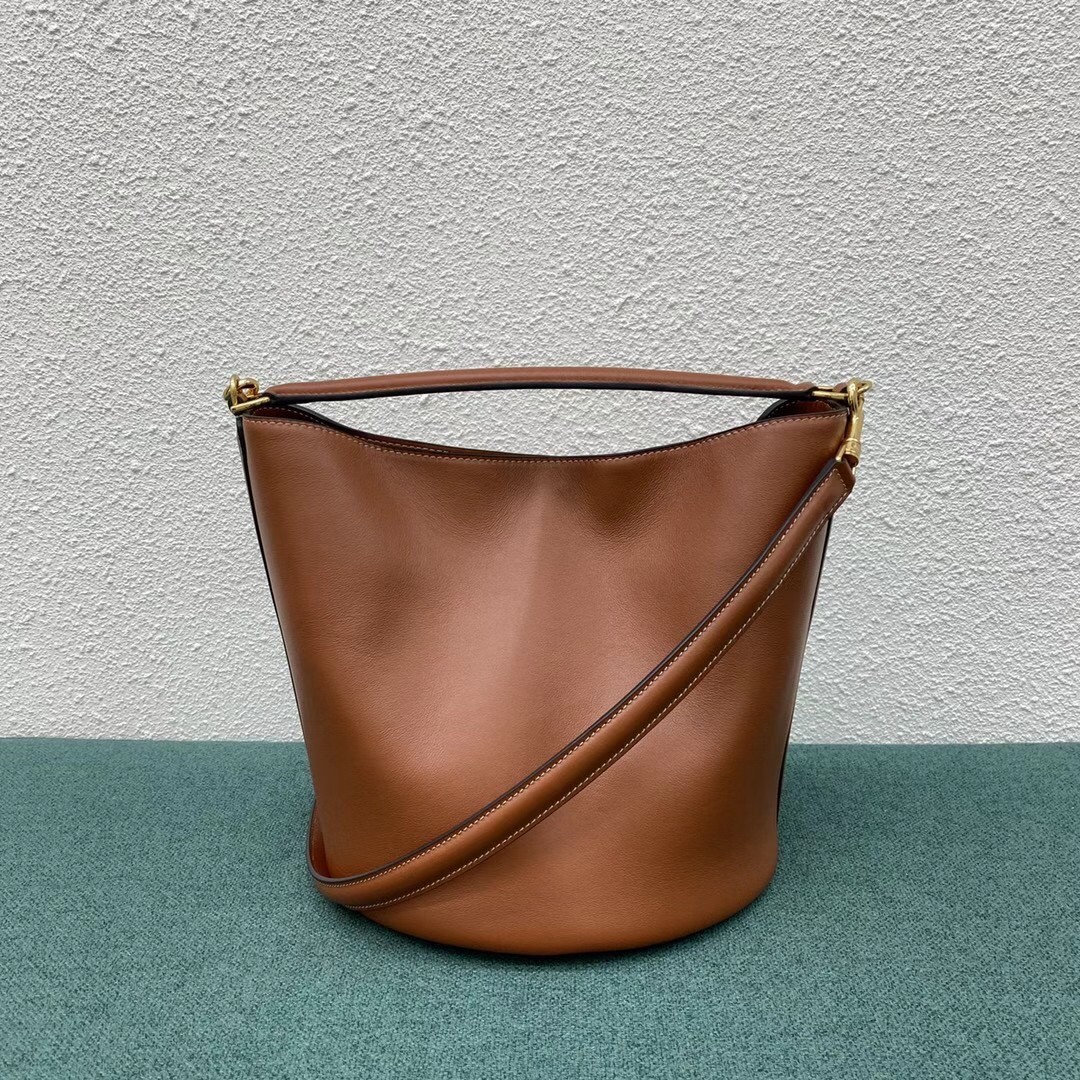 Celine Bucket 16 Bag In Brown Smooth Calfskin 628