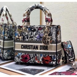 Dior Medium Lady D-Lite Mille Fleurs Embroidery Bag  734