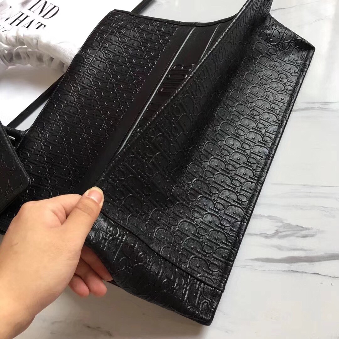 Dior Book Tote Bag In Black Oblique Embossed Calfskin  127