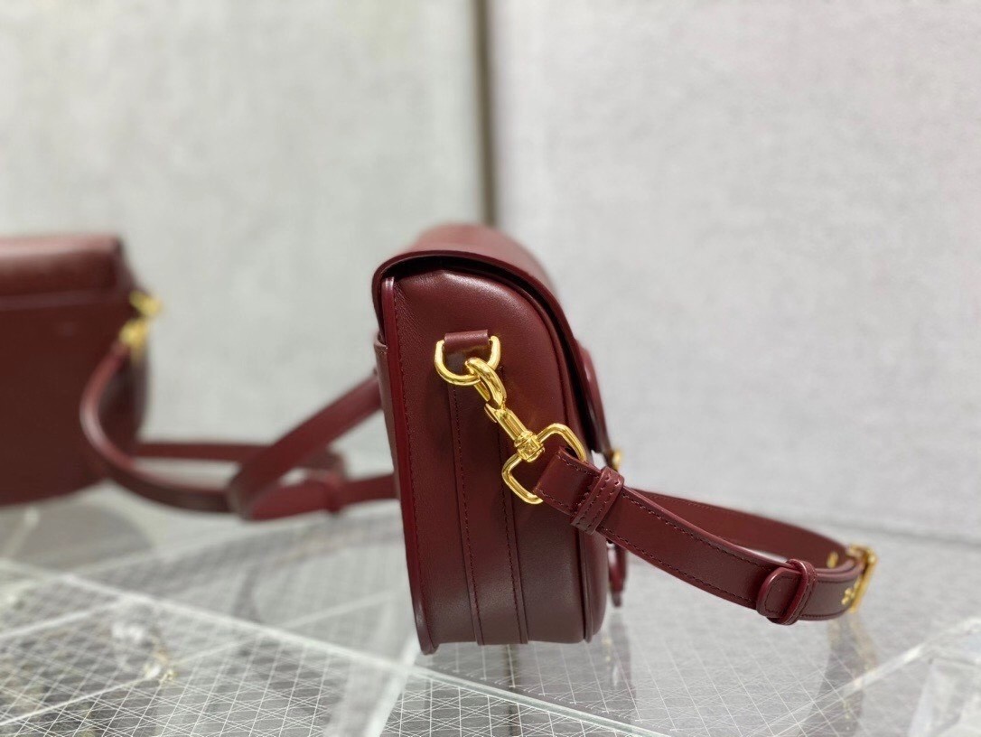 Dior Medium Bobby Bag In Bordeaux Calfskin 091