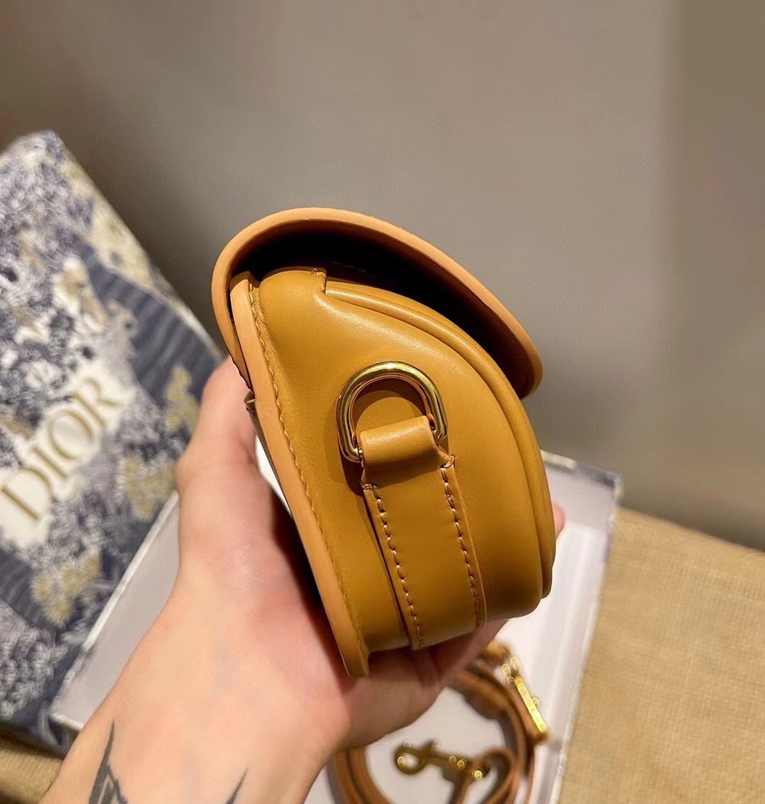 Dior Bobby East-West Bag In Amber Box Calfski 181