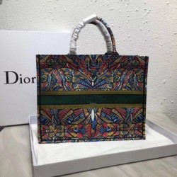 Dior Book Tote Bg In Butterfly Multicolor Canvas 791