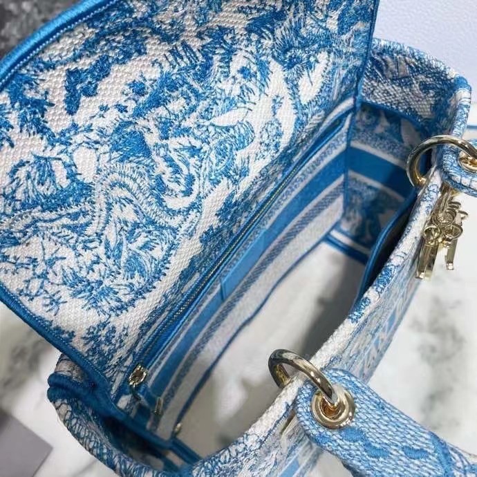 Dior Medium Lady D-Lite Bag In Blue Toile de Jouy Canvas 681