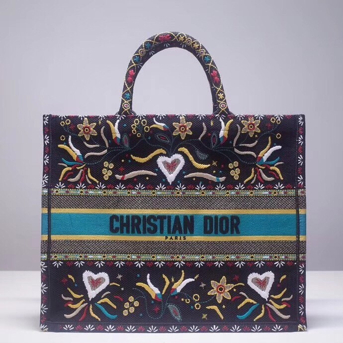 Dior Book Tote Bag In Flowers And Hearts Canvas 396