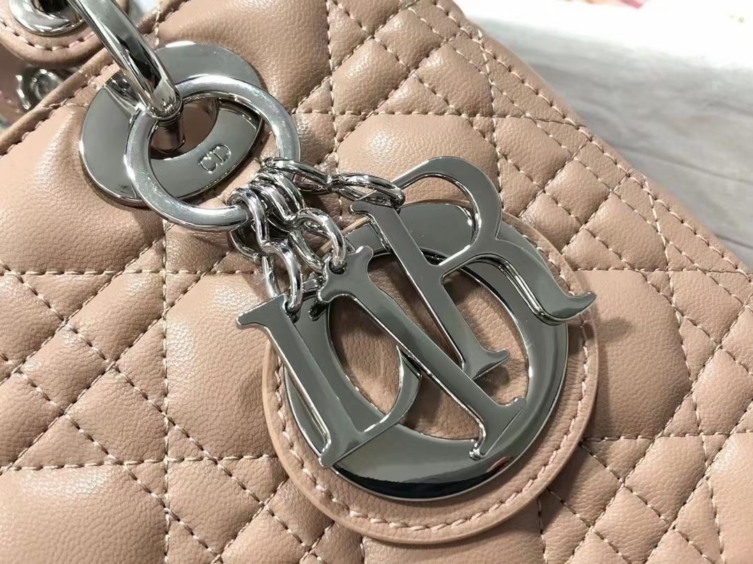 Dior Medium Lady Dior Bag In Blush Cannage Lambskin 903