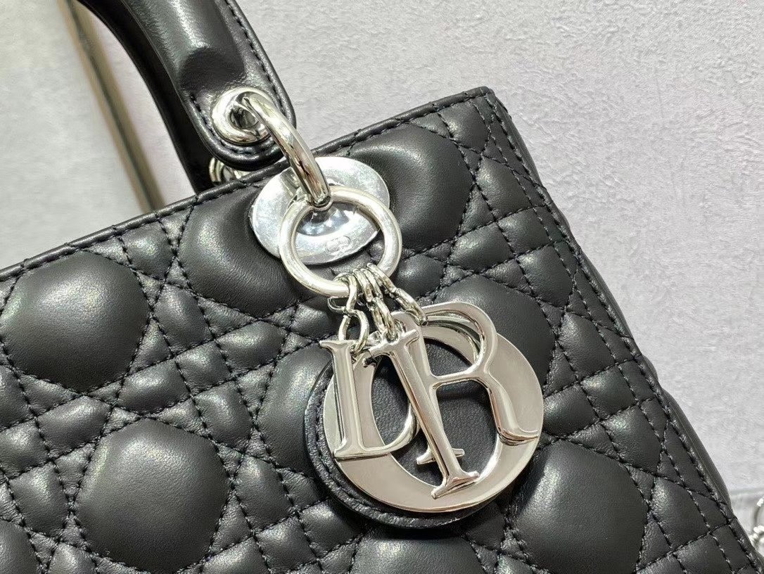 Dior Medium Lady Dior Bag In Noir Cannage Lambskin 930