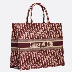 Dior Book Tote Bag In Bordeaux Oblique Canvas 643