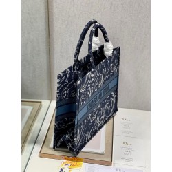 Dior Large Book Tote In Blue Dior Roses Embroidery 007