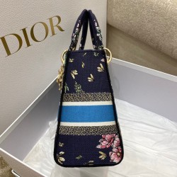 Dior Medium Lady D-Lite Bag In Blue D-Constellation Embroidery 211